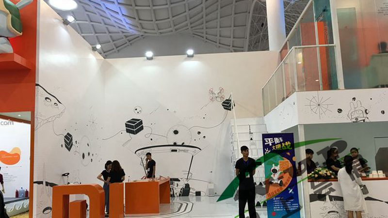 展馆地面承重不够，别急着砸地坪